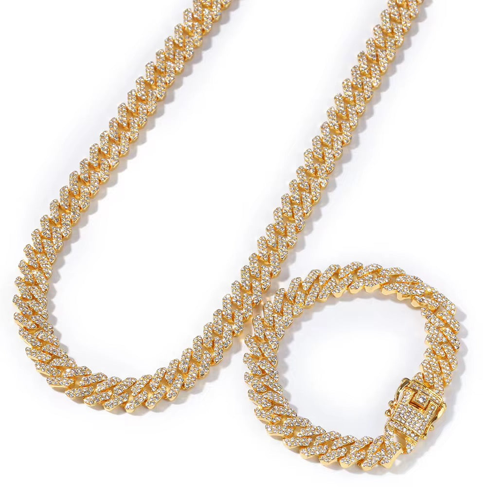 Fashion 18K Gold Plated Chain Cuban Chain Men's
Necklace Gold Plated Full Diamond Alloy Hip Hop Cuban
Necklace