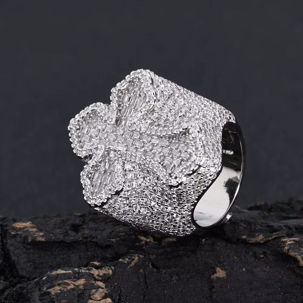 Hip Hop Rapper Jewelry Shiny Diamond Cross Ring for Men White Gold Plated Micro Pave Baguette Zircon