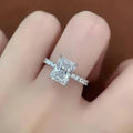 GRA Certified Emerald Cut D Color 7*9MM Moissanite
Gemstone White Gold Plated Plata 925 Jewelry Rings for Women