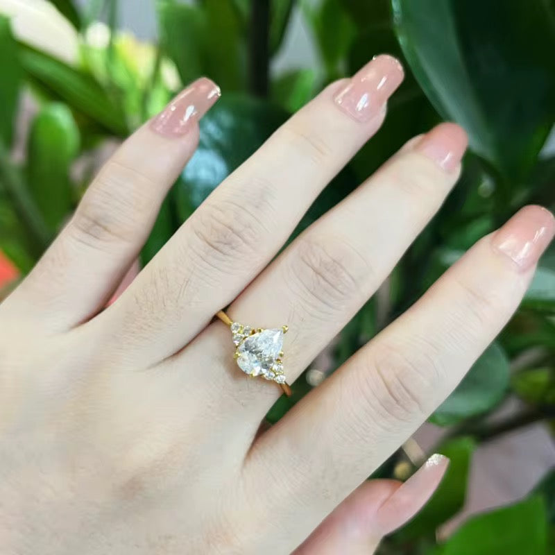 New Design Silver Jewelry 925 18K 1.5CT Pear Moissanite Rings 925 Sterling Silver Minimalist Women Wedding Ring