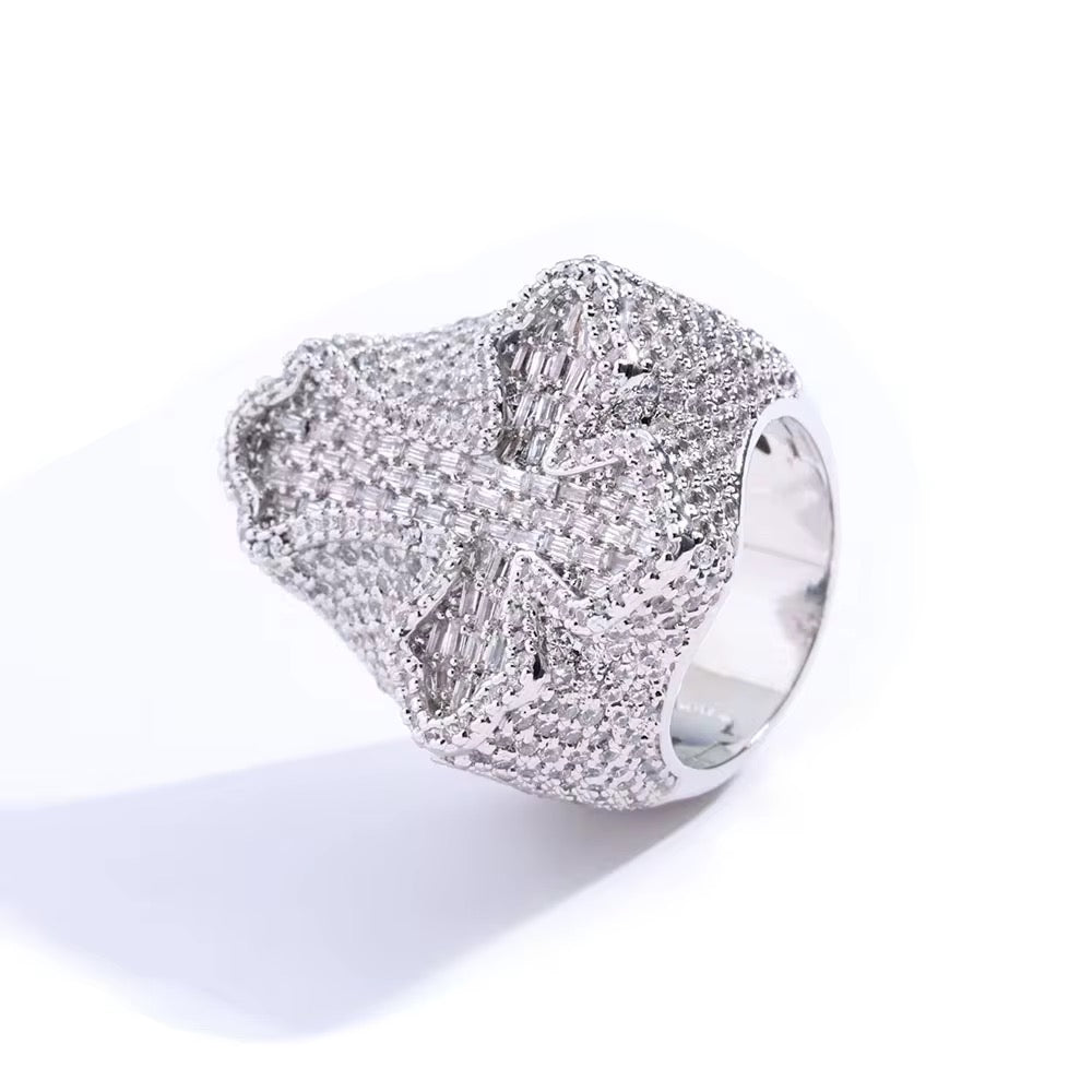 Hip Hop Rapper Jewelry Shiny Diamond Cross Ring for Men White Gold Plated Micro Pave Baguette Zircon
