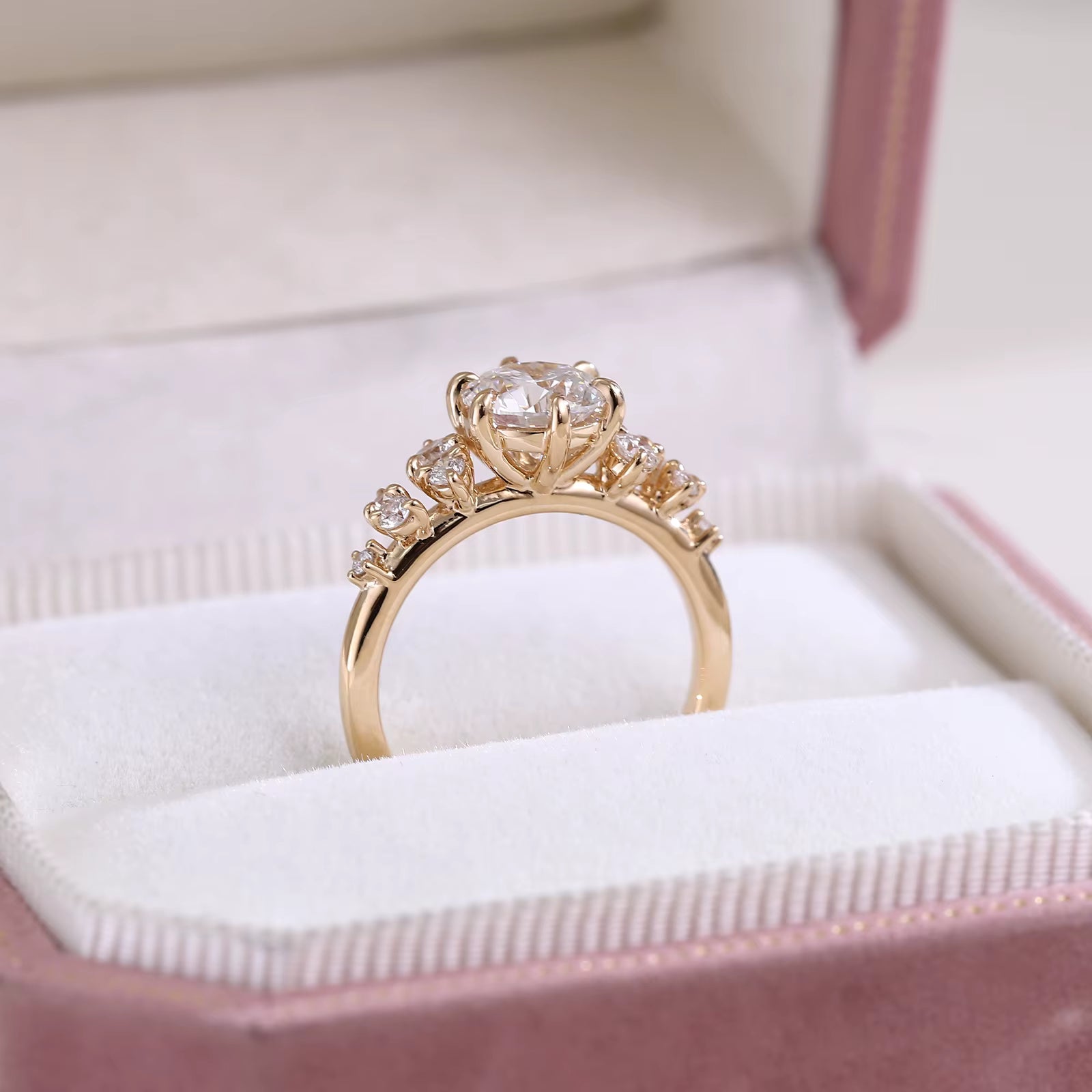 18K Yellow Gold Diamond Engagement Ring Fine Jewelry Main Stone 1 Carat Round Cut Lab Diamond Wedding Ring or Anniversary Gift